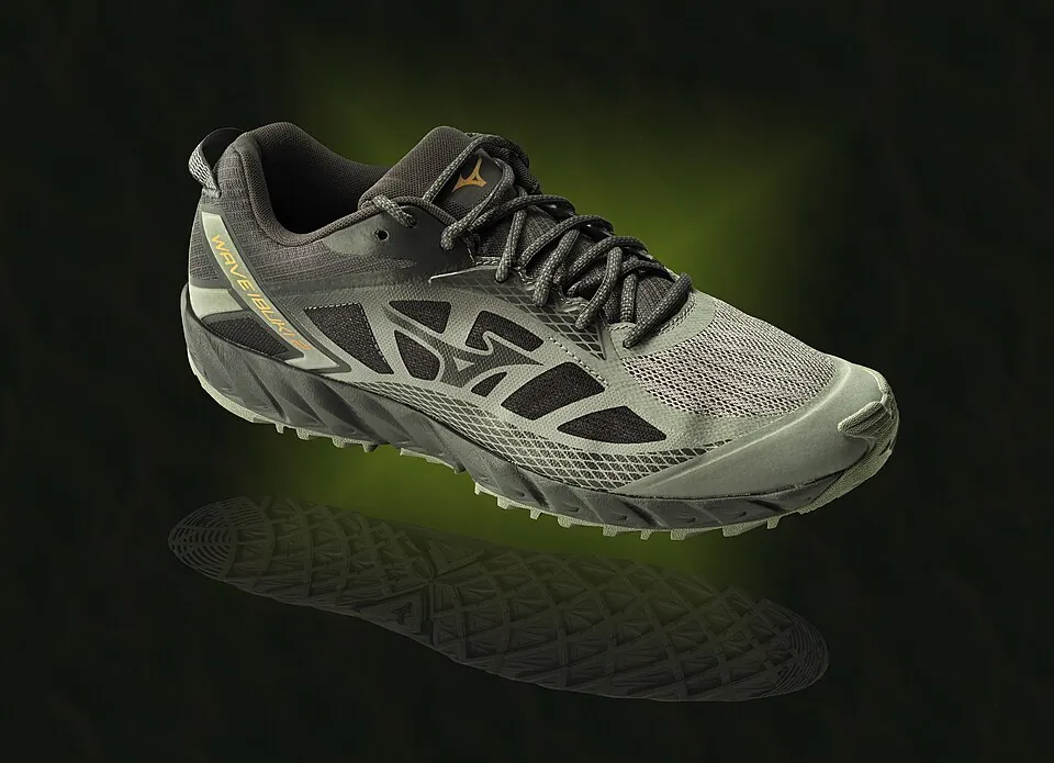 Mizuno Wave Ibuki 2, men's trail running shoes. Olympus Hi-Res photo (Tripod mode)